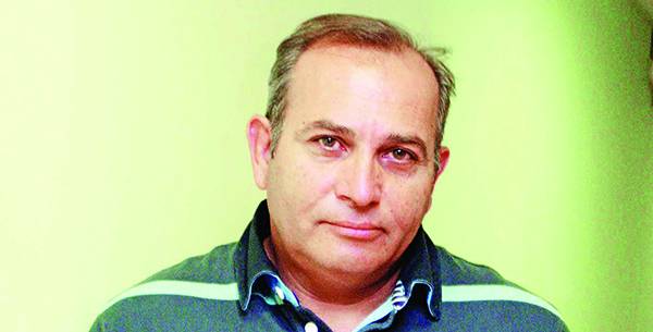 Ο Βασίλης Καΐλας στην "Ε": "Με ενοχλεί να με ταυτίζουν με άτομα που δεν εκτιμώ"