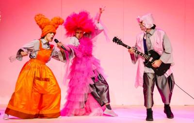 Παράσταση σήμερα στο Ανοιχτό Θέατρο: «Η Αλίκη στη χώρα των θαυμάτων»