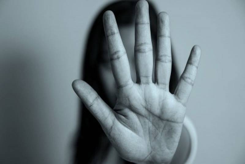 Η κακοποίηση ως ζήτημα ισχύος και ελέγχου