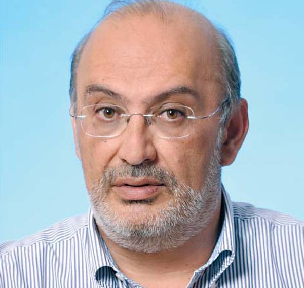 Στον Τσιρώνη ο Κατσίβελας για Κυπαρισσιακό και σκουπίδια