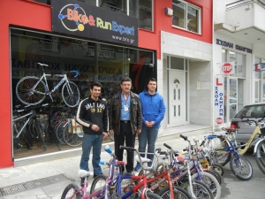Aπό το κατάστημα "Bike and run expert": Δέκα ποδήλατα στο "Χαμόγελο του Παιδιού"