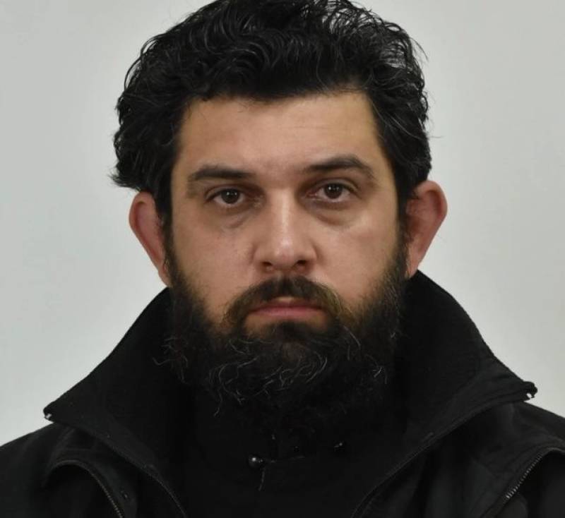 Αυτός είναι ο ιερέας που κατηγορείται για τον βιασμό ανήλικης στα Κάτω Πατήσια