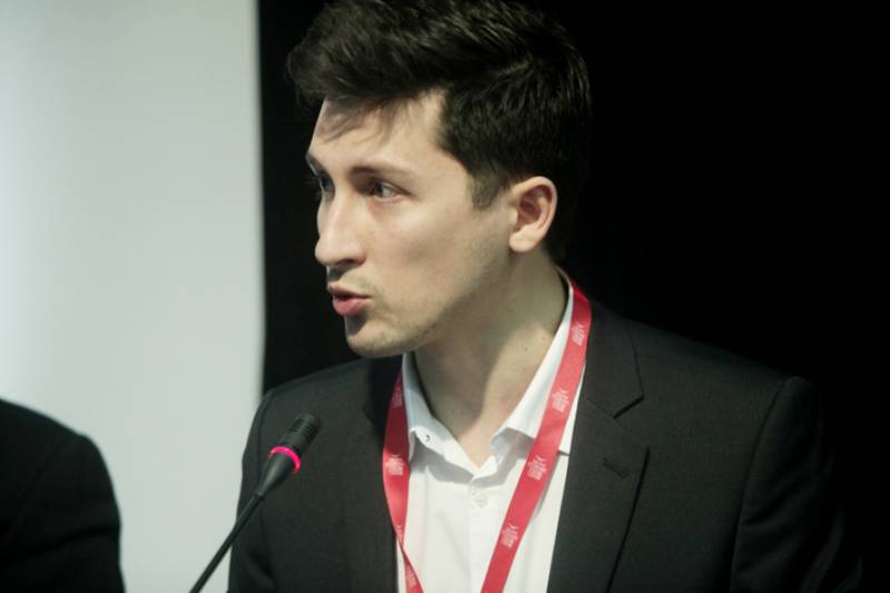 Καλαμάτα: Καταδικάζει τα επεισόδια στο Μέγαρο Χορού ο εκπρόσωπος Τύπου του ΚΙΝΑΛ Παύλος Χρηστίδης