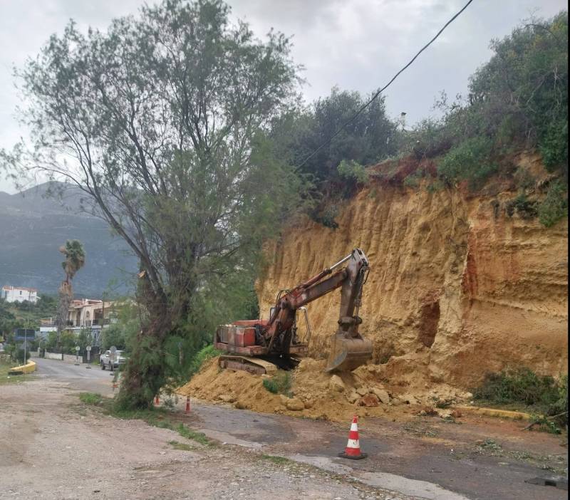 Μικρή Μαντίνεια: Αρση επικινδυνότητας σε βραχώδες σημείο στο Λιμανάκι