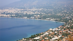 Επιβάρυνση από ξενοδοχεία, ποτάμια, βιολογικό Καλαμάτας στη βόρεια πλευρά του Μεσσηνιακού Κόλπου δείχνει έρευνα του ΕΛΚΕΘΕ