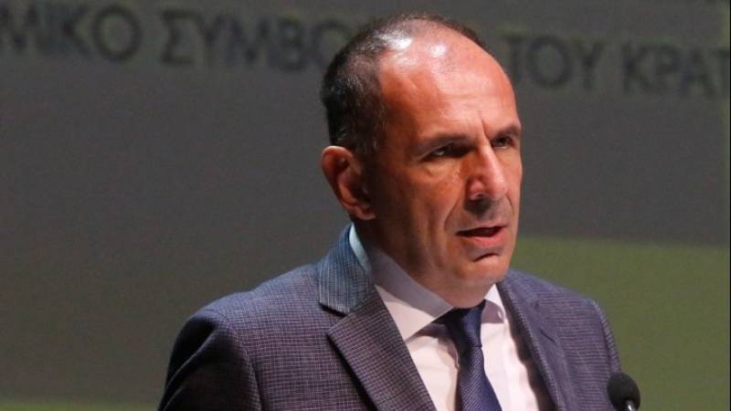 Γεραπετρίτης: Καθολικές οριζόντιες απαγορεύσεις δεν πρόκειται να υπάρξουν