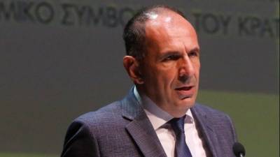 Γεραπετρίτης: Καθολικές οριζόντιες απαγορεύσεις δεν πρόκειται να υπάρξουν