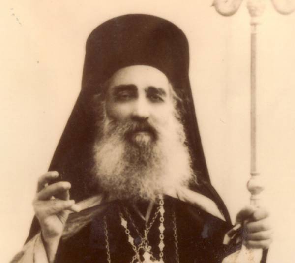 Ο μητροπολίτης Μεσσηνίας Πολύκαρπος καταδικάζει το καθεστώς του Μεταξά