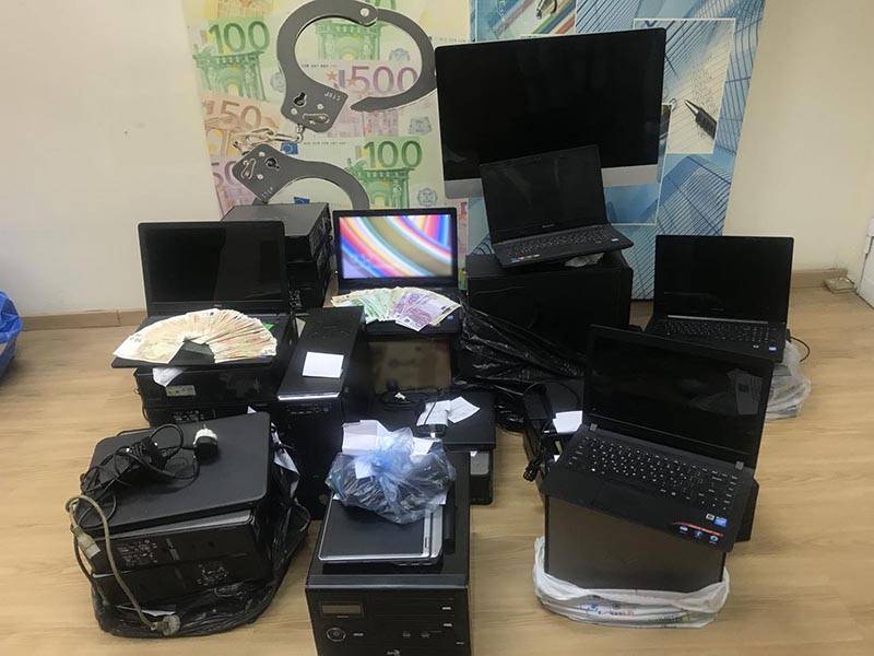 Καταστήματα της Καλαμάτας σε κύκλωμα με “φρουτάκια”