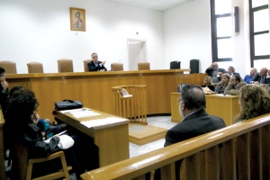 Οι δικηγόροι δεν θέλουν να μεταφερθεί δικαστηριακή ύλη στους συμβολαιογράφους