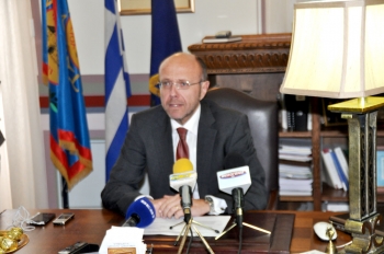 "Η χώρα θα σωθεί από τον Αντώνη Σαμαρά" σύμφωνα με τον υφυπουργό Δημήτρη Βαρτζόπουλο