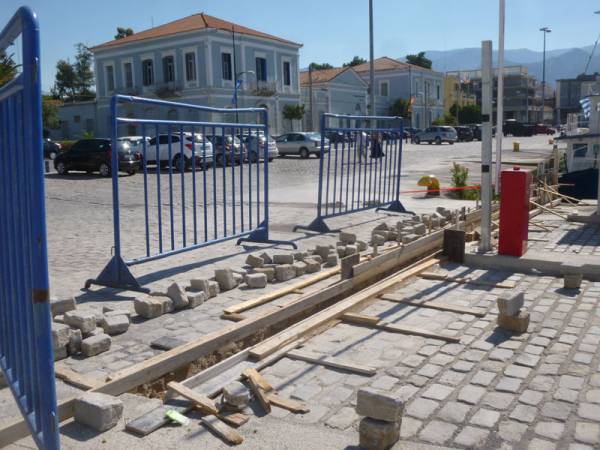 Εργασίες για σύστημα ασφαλείας στο λιμάνι Καλαμάτας