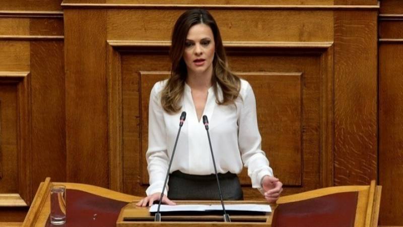 Έφη Αχτσιόγλου: Κρατικοδίαιτη επιχειρηματικότητα το αναπτυξιακό μοντέλο της ΝΔ