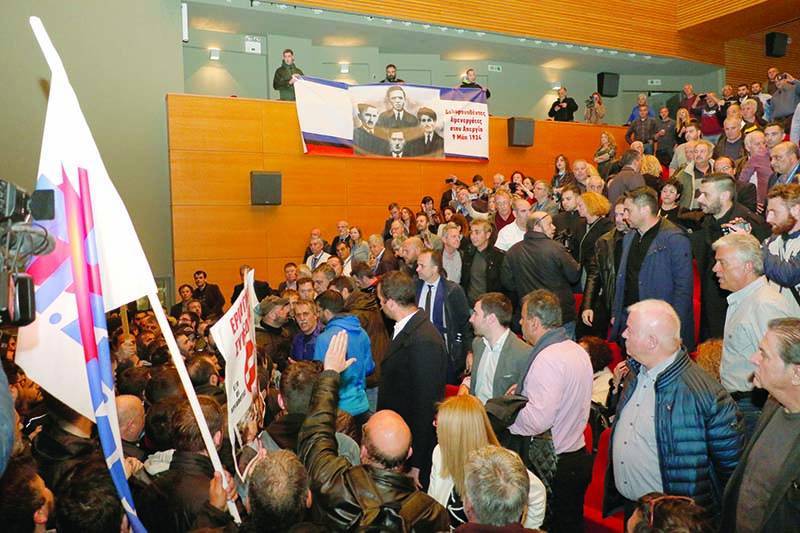 Η ΝΔ Καλαμάτας καταδικάζει τη βία του ΠΑΜΕ