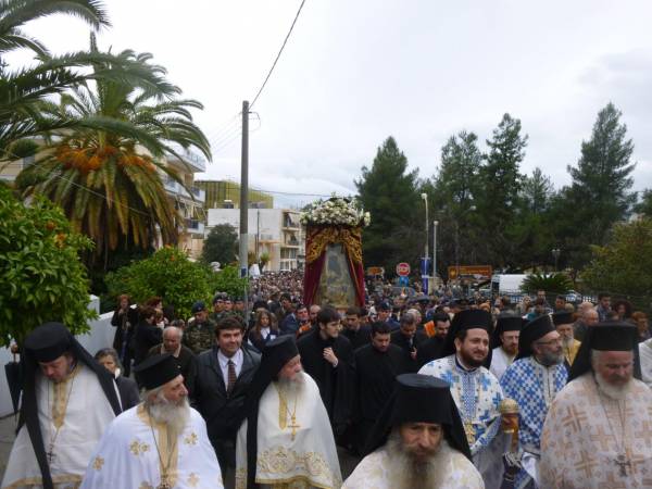 Η Καλαμάτα γιορτάζει την Υπαπαντή (βίντεο και φωτογραφίες)