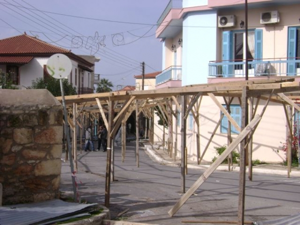 Προετοιμασίες για το πανηγύρι στα Φιλιατρά