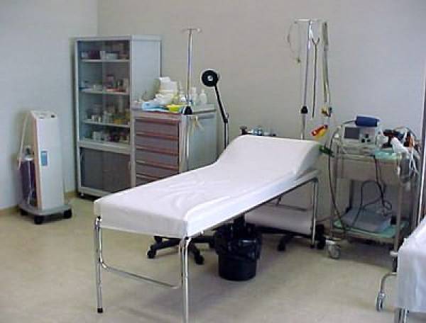 Εντονες αντιδράσεις για το Ιατρείο Χώρας