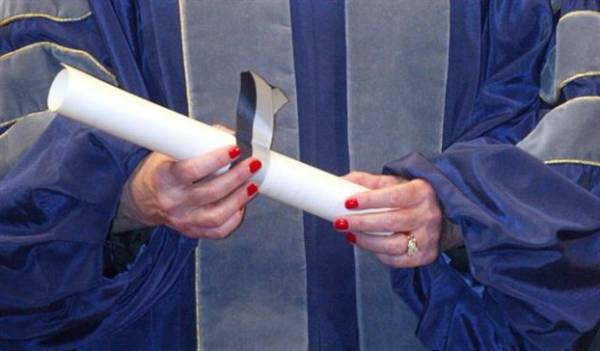 Κόρινθος: Απονεμήθηκαν σε 21 φοιτητές οι υποτροφίες του Ιδρύματος Νικολάου Θεοδώρου