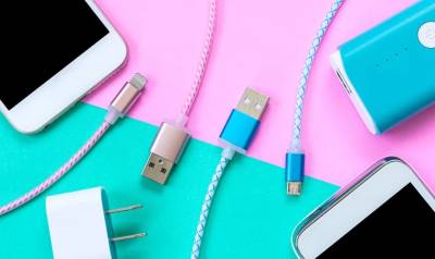 ΕΕ: Ιστορική συμφωνία για κοινό φορτιστή για όλες τις συσκευές