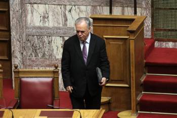Δραγασάκης: Η κρίση προϋπήρχε απαιτούσε θεραπεία