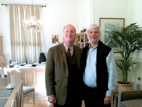 Πέτρος Τατούλης στη "Φιγκαρό": Ανίκανα τα μεγάλα κόμματα να διασφαλίσουν τον ευρωπαϊκό προσανατολισμό της χώρας