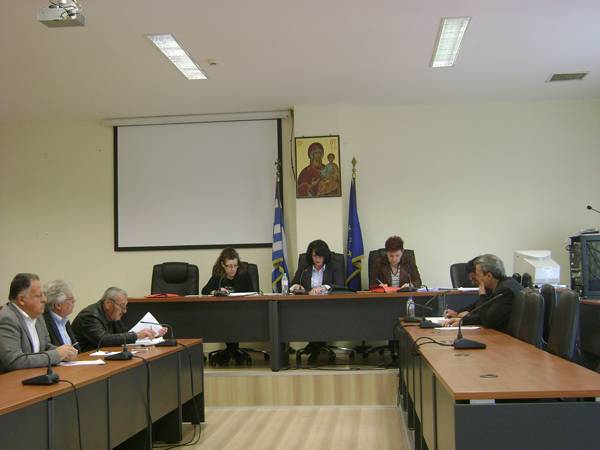 Συνεδριάζει η Οικονομική Επιτροπή Τριφυλίας