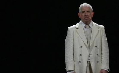 Φιλιππίδης: Δεν θα πάει αύριο στο δικαστήριο - «Δεν είναι σε θέση σωματικά να έρθει» λέει ο δικηγόρος του (Βίντεο)