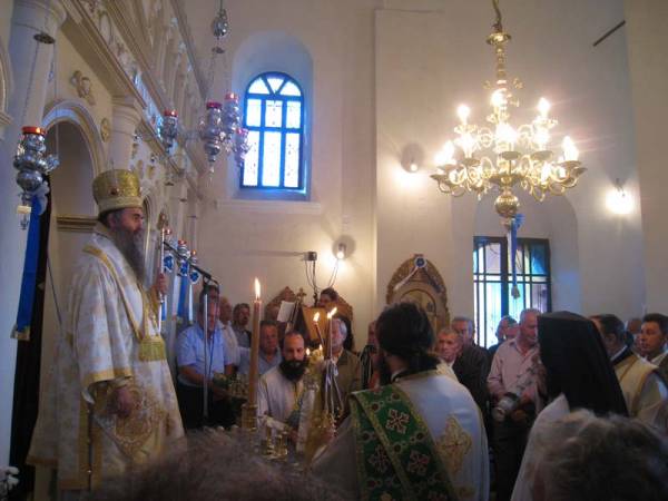 Λειτουργία στη Μονή Αγίου Νικήτα του Γότθου