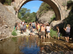 Απολαυστική διάβαση του Αρκαδικού ποταμού