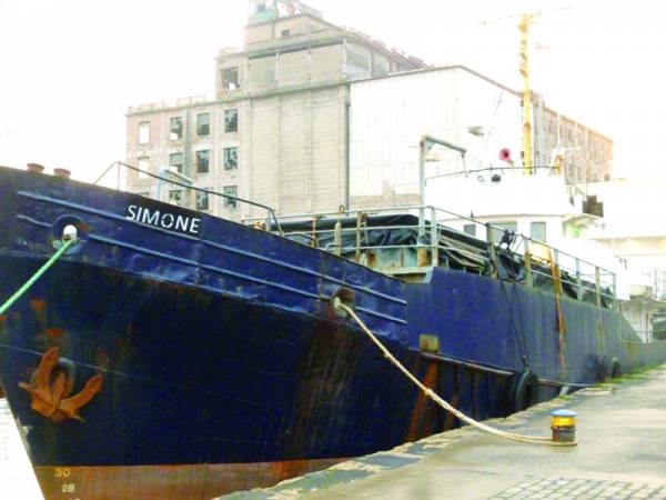 Σήμα κινδύνου από πλοίο ανοιχτά του Βενέτικου