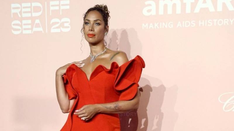 Το «One More Sleep» της Λιόνα Λούις το πιο δημοφιλές χριστουγεννιάτικο τραγούδι στο ΗΒ