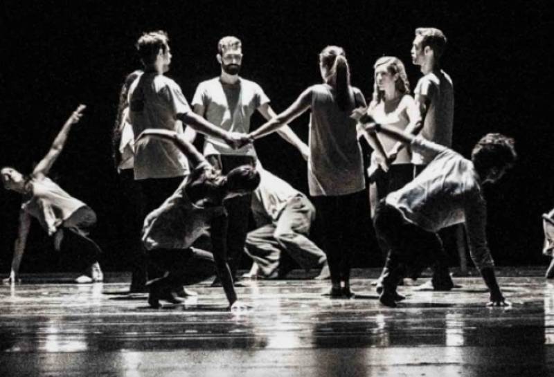 Μάγεψε το Μέγαρο Χορού Καλαμάτας η παράσταση "The Thread”