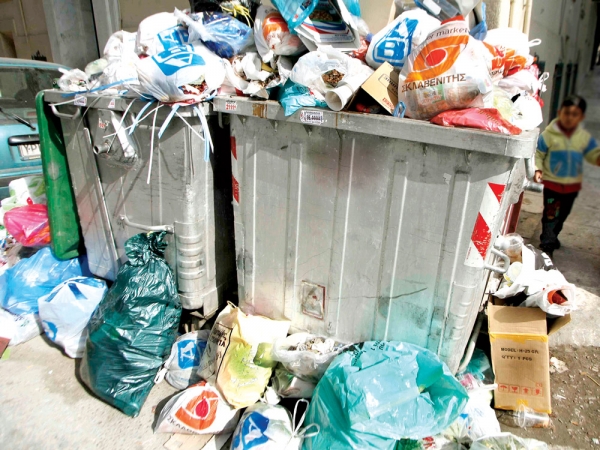 Διαχείριση απορριμμάτων: Ο Νίκας παραδέχτηκε ότι δεν είναι… μάγος