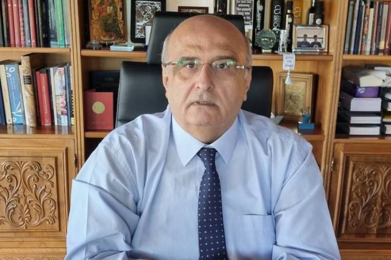 Στην Ελληνική Κοινότητα Αλεξανδρείας ο Πρύτανης Χρ. Μπούρας - Μνημόνιο Πανεπιστημιακής Συνεργασίας με το Πανεπιστήμιο Πατρών