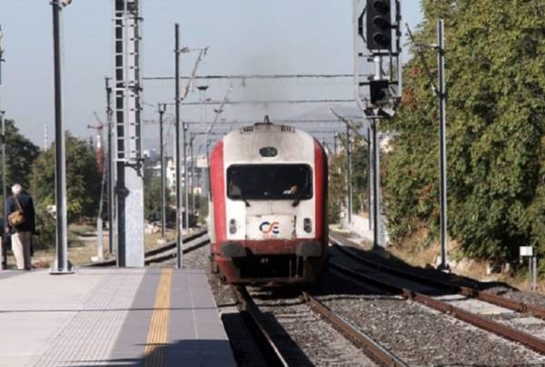 Δυστύχημα στο Βέλο Κορινθίας: Νεκρός πεζός που κινούνταν στις γραμμές