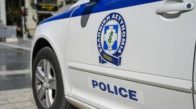 Συνελήφθη οδηγός αυτοκινήτου που οδηγούσε μεθυσμένος στις γραμμές του τρένου στην Ιερά Οδό