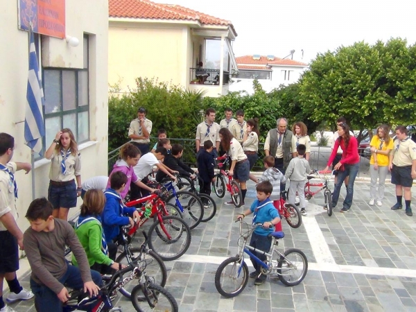 Βόλτα με ποδήλατα οργάνωσαν οι ναυτοπρόσκοποι στην Κυπαρισσία