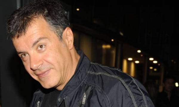 Στην Καλαμάτα από απόψε ο Σταύρος Θεοδωράκης