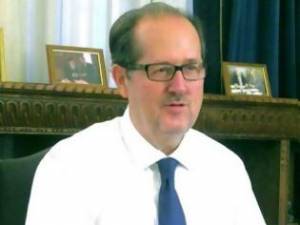 "Θα υπάρξουν απεντάξεις έργων" επιμένει ο Νίκας