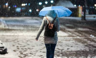 Χιονοπτώσεις σε χαμηλά υψόμετρα και τσουχτερό κρύο σήμερα