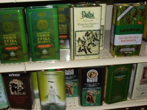 Κάτω το ελαιόλαδο λόγω κρίσης και τιμών, σύμφωνα με μελέτη της ICAP