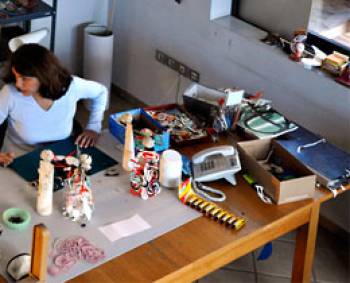 Ατομική έκθεση της ζωγράφου Κικί Περιβολάρη στη Δημοτική Πινακοθήκη Κορίνθου