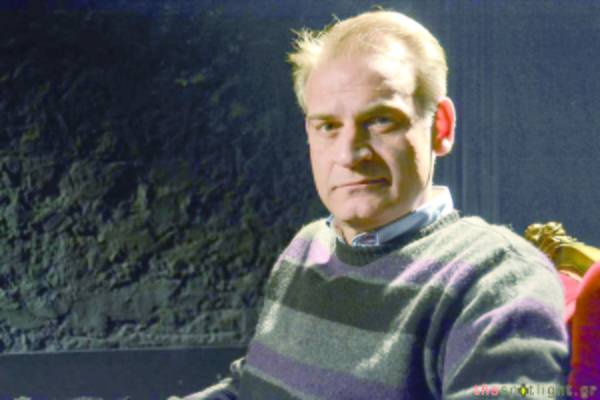 O Μεσσήνιος ηθοποιός Τάσος Γιαννόπουλος στην "Ε": Είναι πολύ σημαντικό το δίδαγμα των “12 ενόρκων”