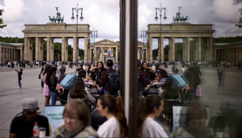 Αυξάνεται ο κατώτατος μισθός στη Γερμανία
