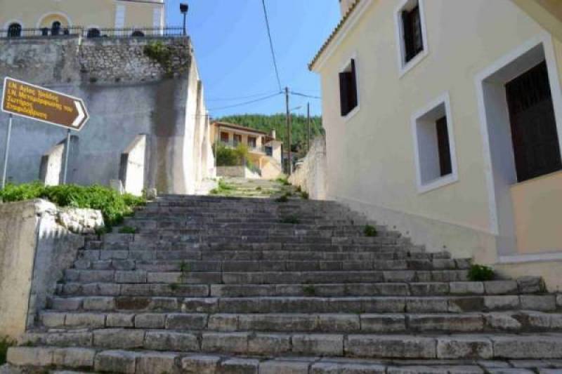 Χωρίς νερό τμήμα της Ανω Πόλης Κυπαρισσίας