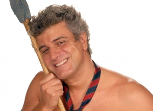 Βλαδίμηρος Κυριακίδης: "Σε κάθε σχέση είναι δύο μόνοι... που παντρεύουν τις μοναξιές τους"