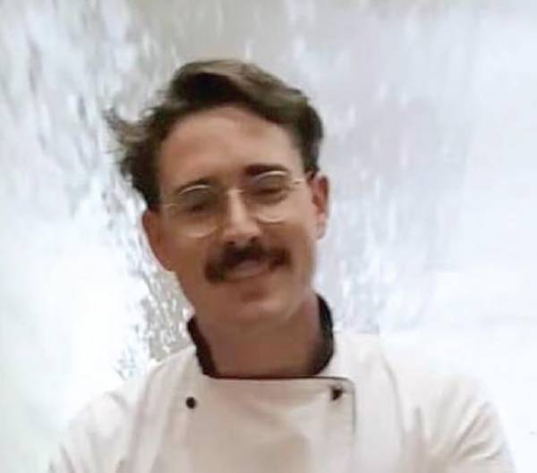 Ο σεφ Γιώργος Παναγής στην «Ε»: “Η Καλαμάτα θα είναι από τους βασικούς γαστρονομικούς προορισμούς τα επόμενα χρόνια!"