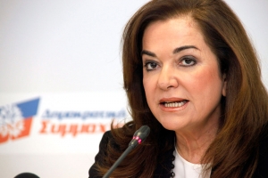 Η Ντόρα Μπακογιάννη στην "Ε": "Η χώρα δεν αντέχει άλλον λαϊκισμό"