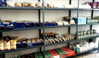 Διανομή βοήθειας σε άπορους στη Μεσσηνία