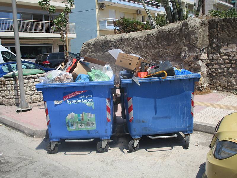 Χρειάζονται επιπλέον 100 κάδοι για την ανακύκλωση στην Καλαμάτα